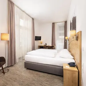 Ring 3* Budapeste
